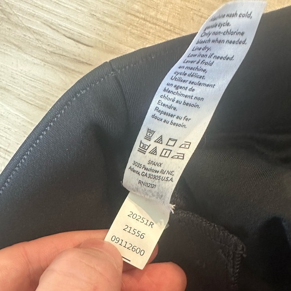 Spanx The Perfect Black Pant-‎ Ankle Backseam Skinny Leggings size S​ - Picture 10 of 13